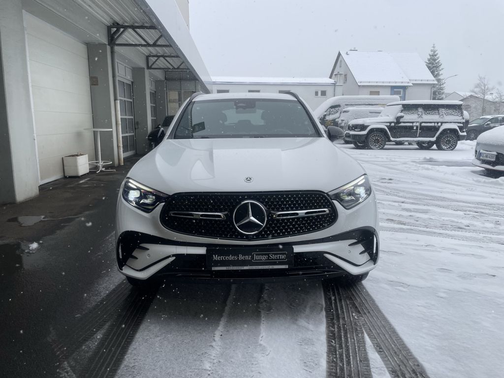 Mercedes-Benz GLC 300 2025