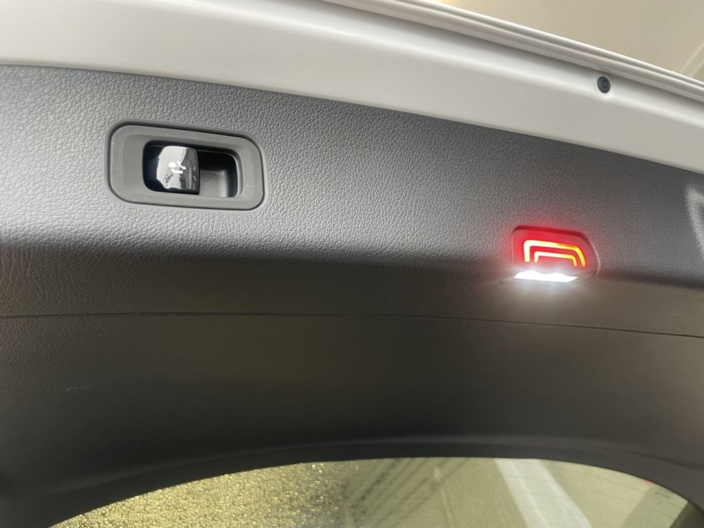 Mercedes-Benz GLC 300 2025