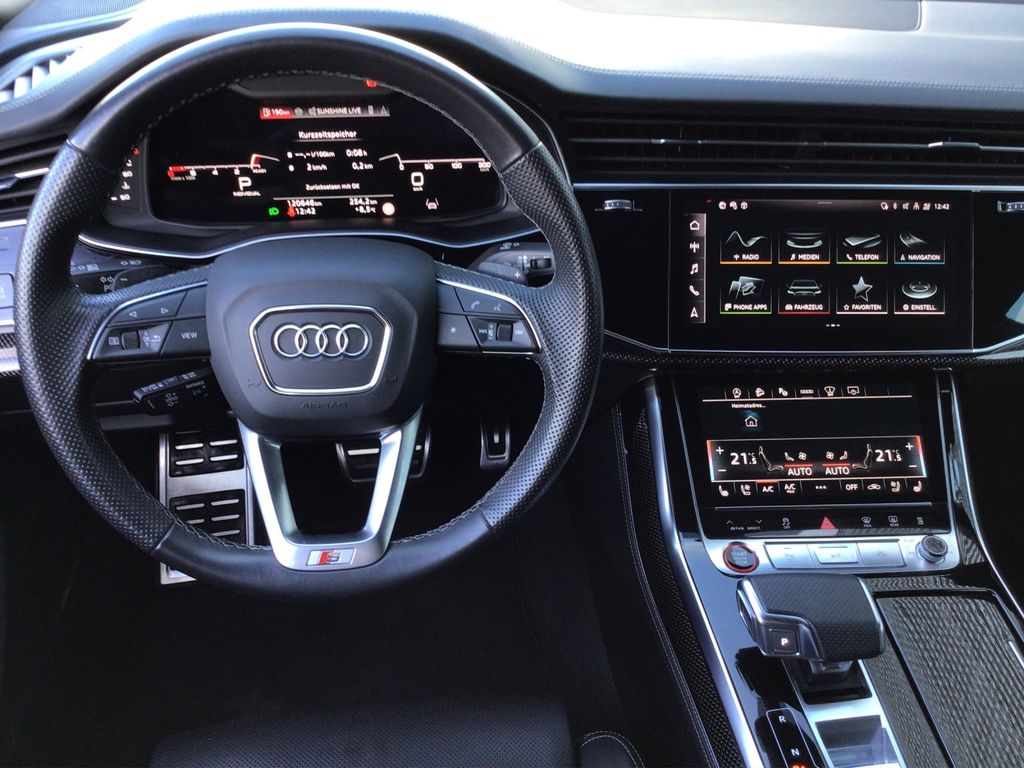Audi SQ8 2023