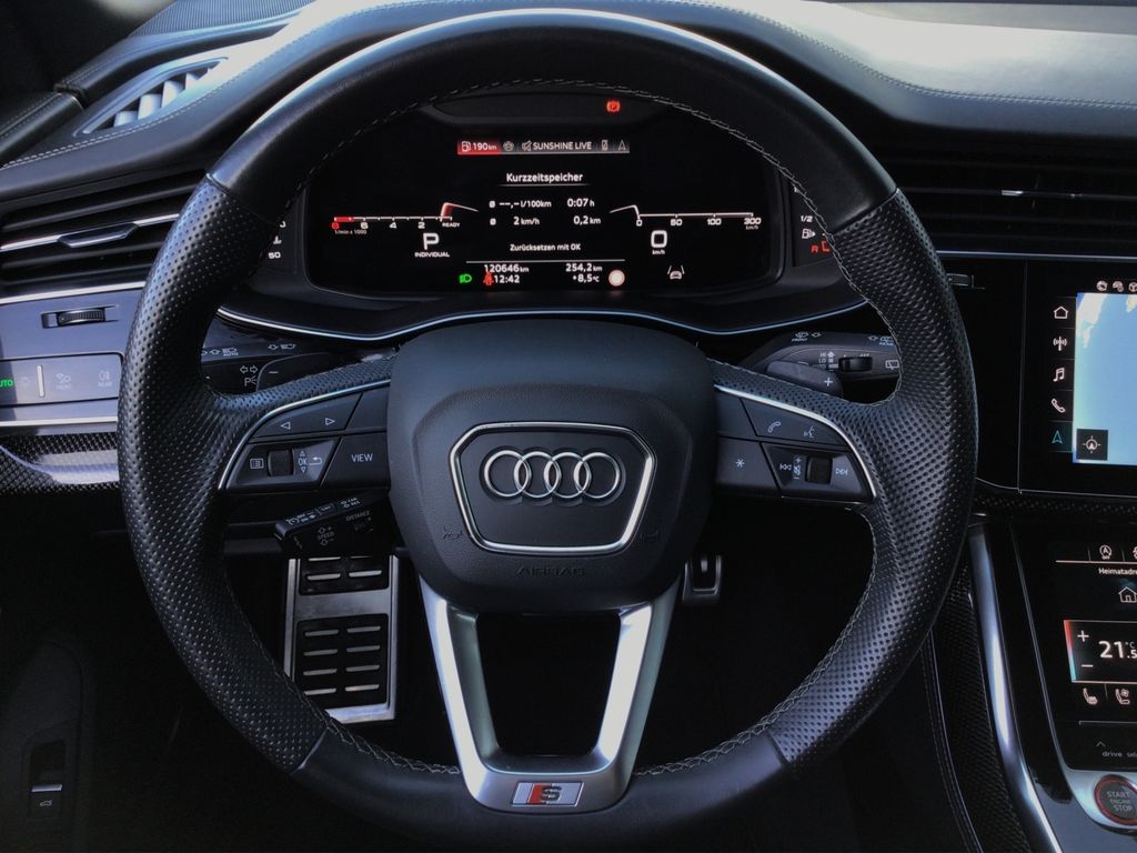 Audi SQ8 2023