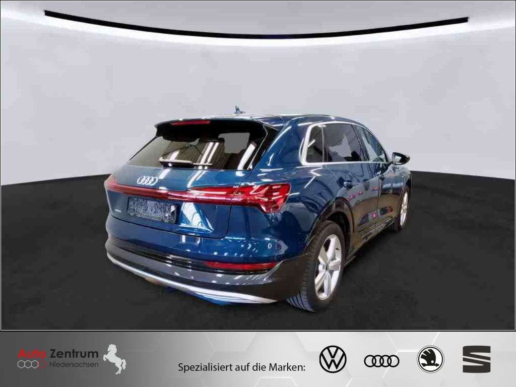 Audi e-tron 2022