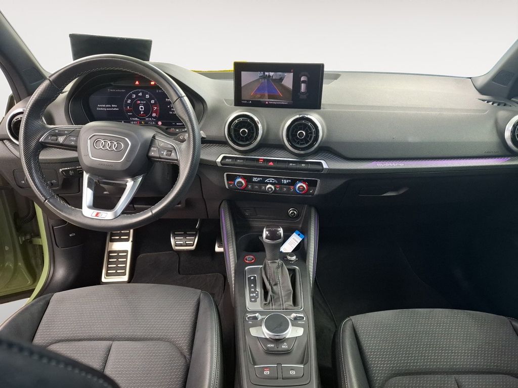 Audi SQ2 2021