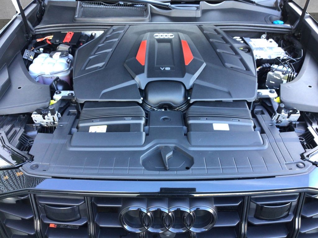 Audi SQ8 2023