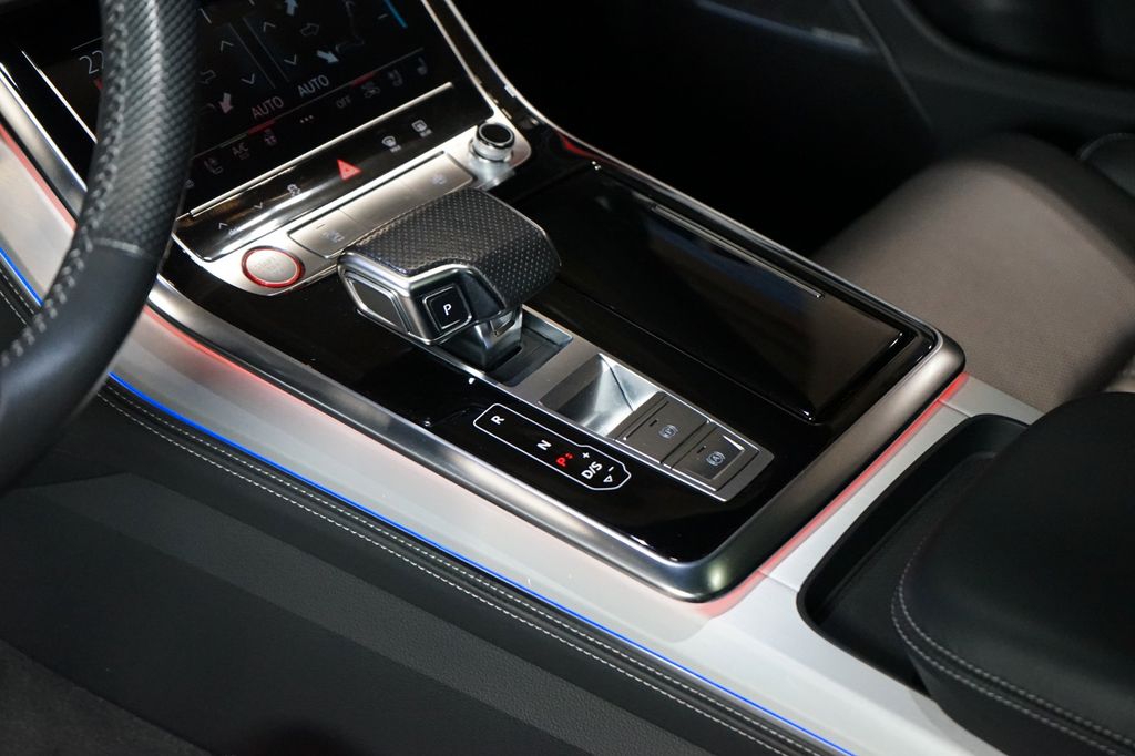 Audi SQ8 2020