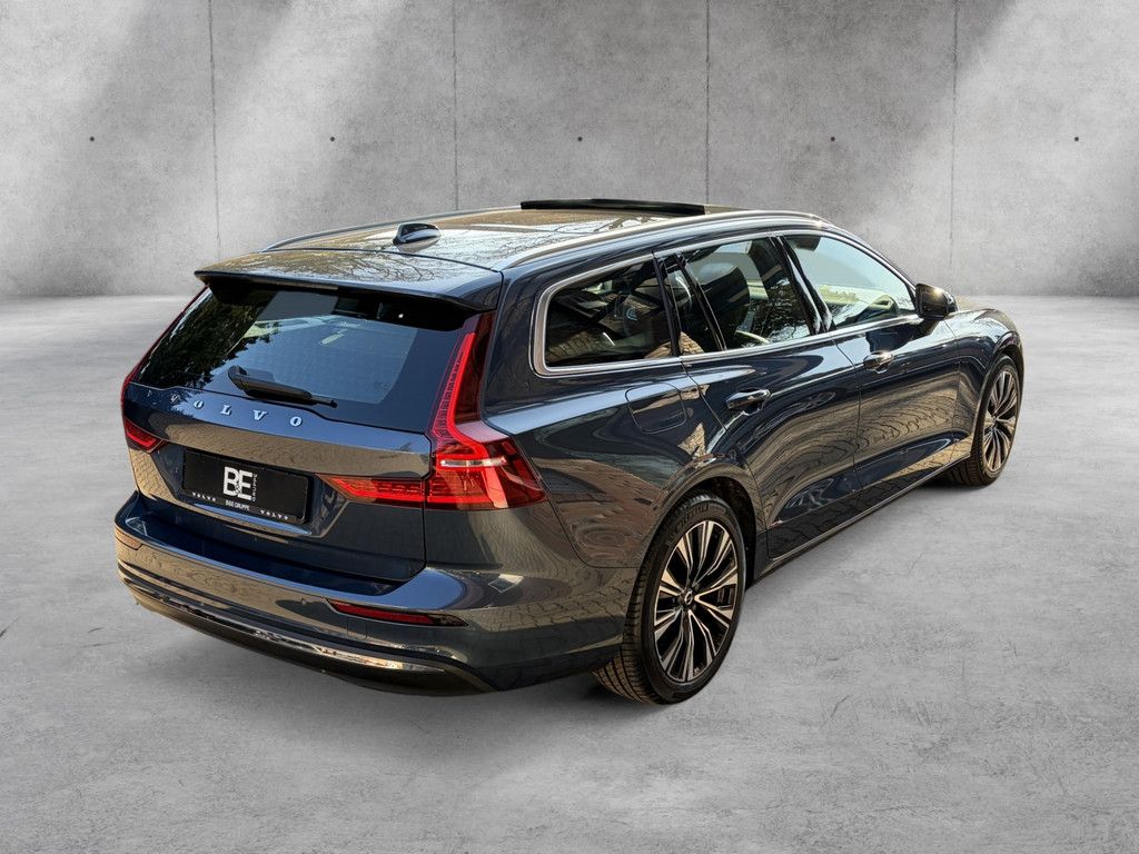Volvo V60 2023