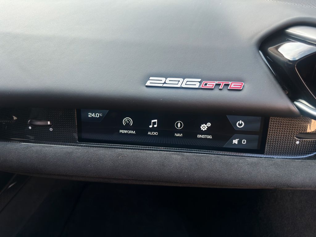 Ferrari 296 GTB 2024