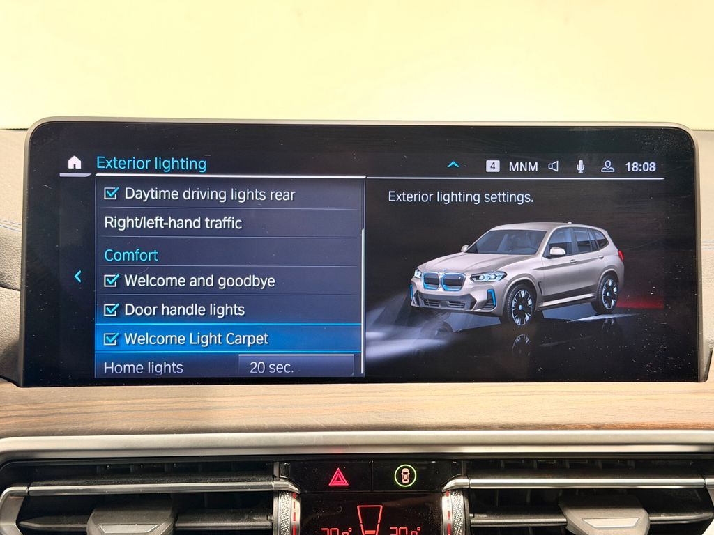 BMW iX3 2022