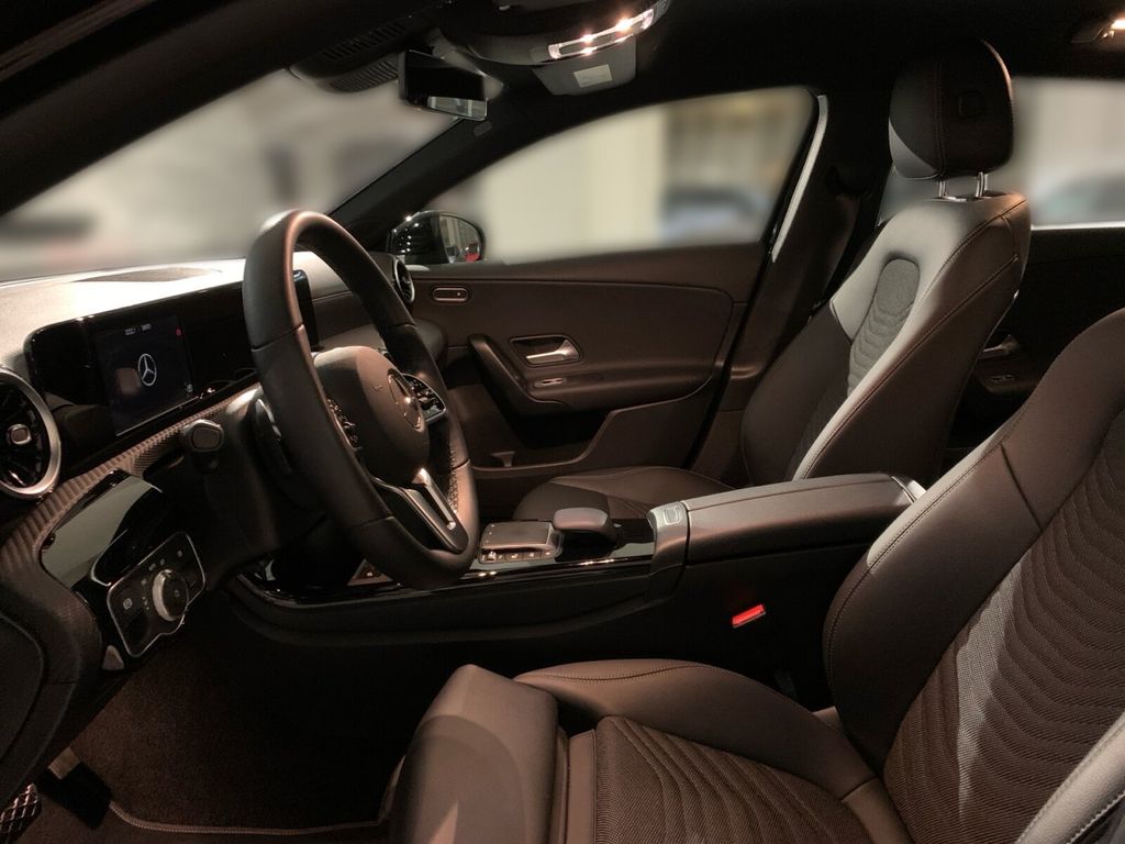 Mercedes-Benz A 220 2022