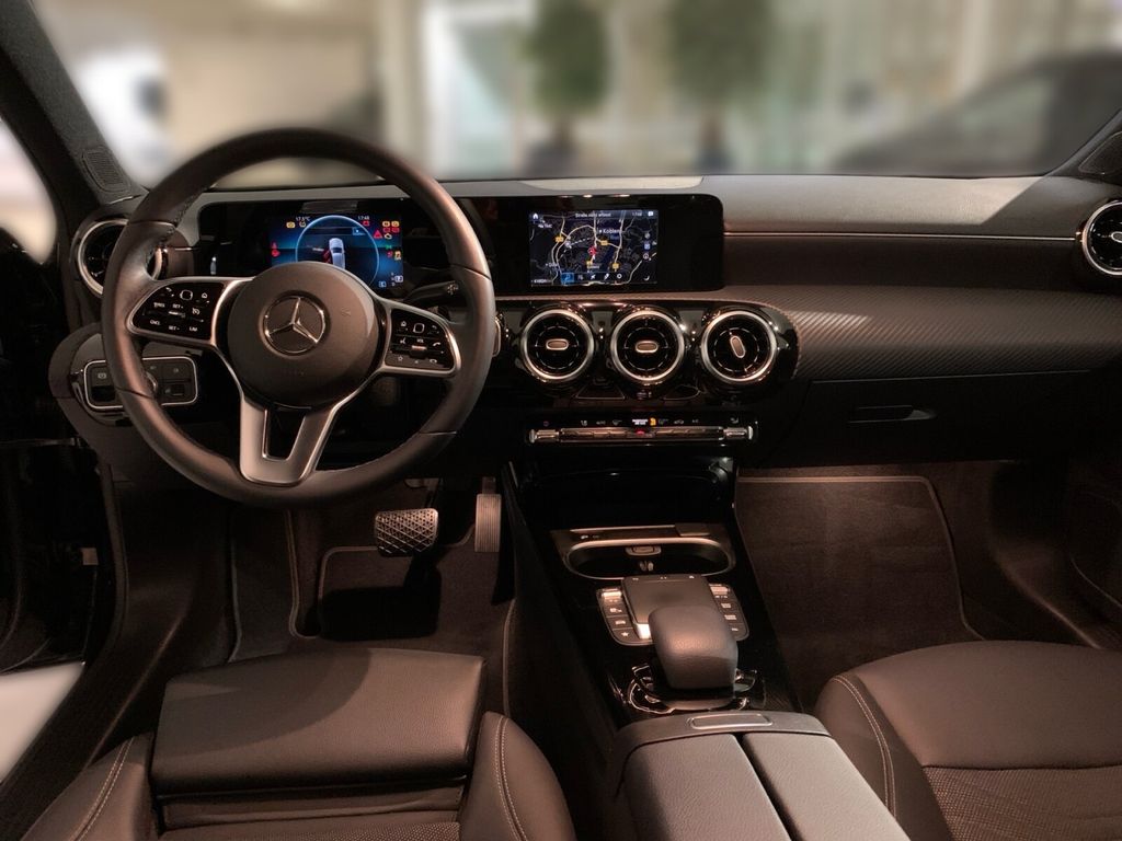 Mercedes-Benz A 220 2022