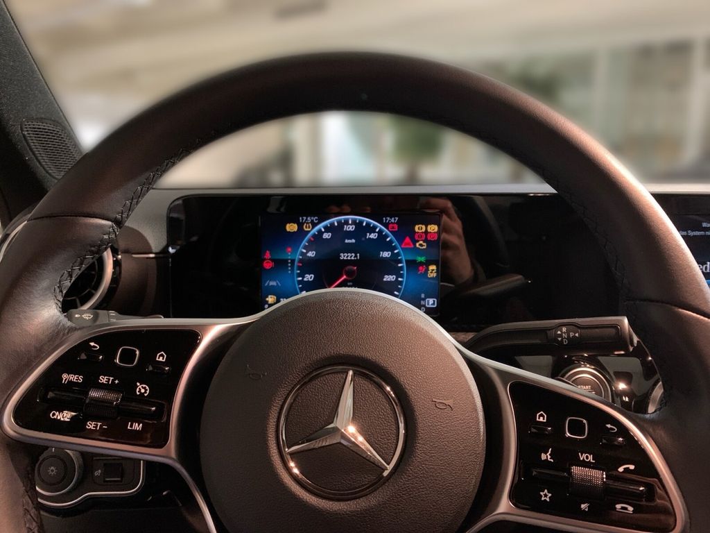 Mercedes-Benz A 220 2022