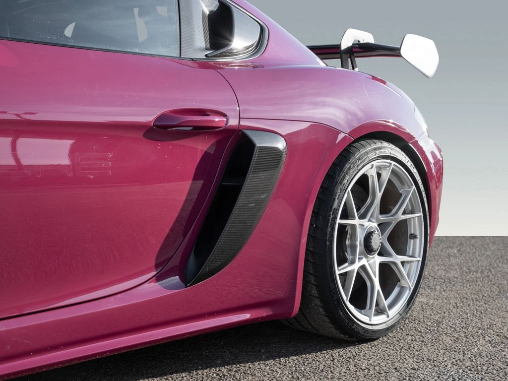 Porsche Cayman 2024