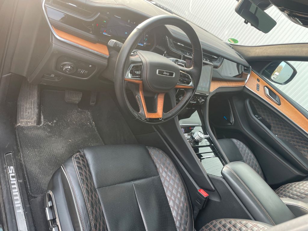 Jeep Grand Cherokee 2023