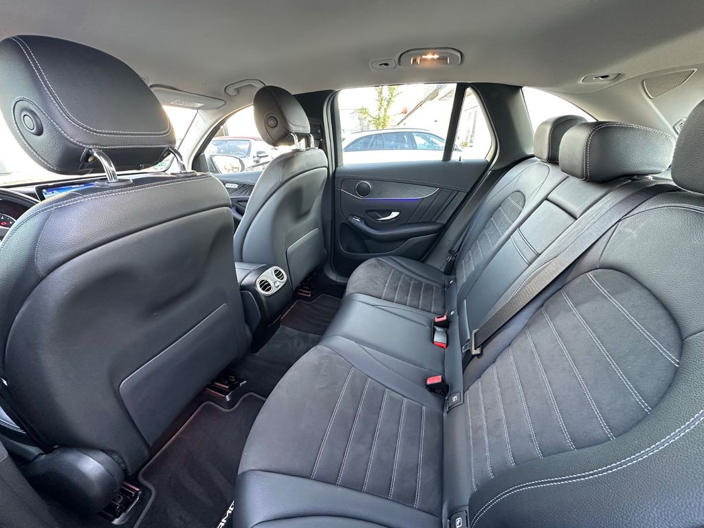 Mercedes-Benz GLC 300 2021