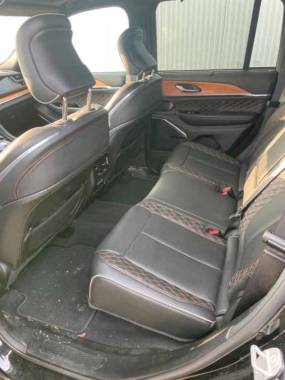 Jeep Grand Cherokee 2023