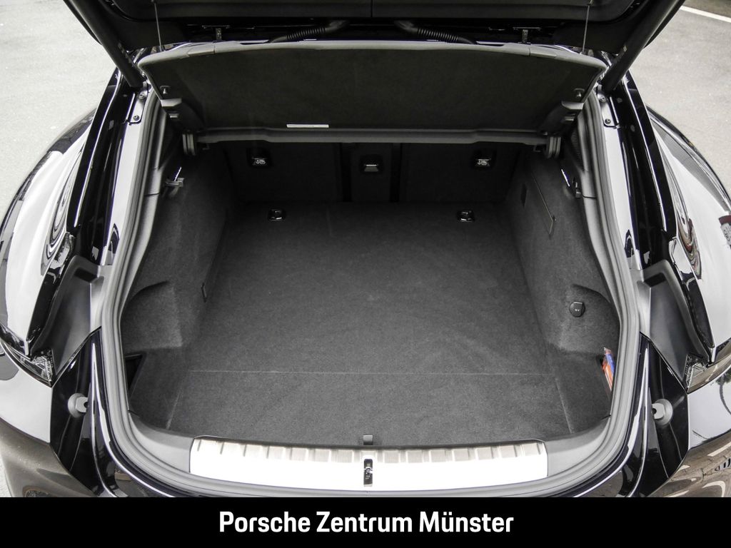 Porsche Taycan 2024