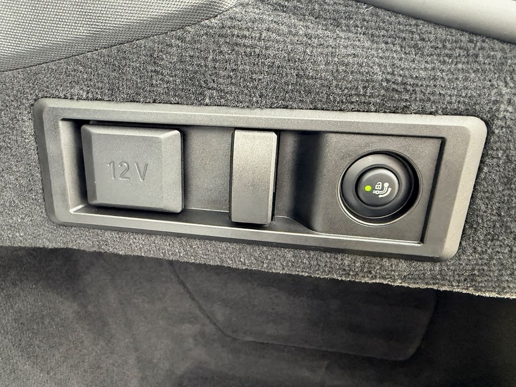 BMW i4 2025
