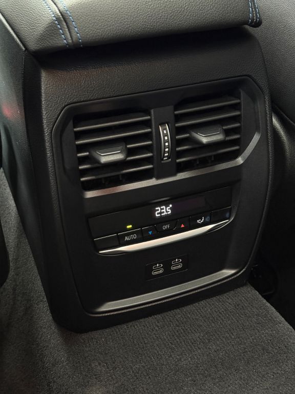 BMW i4 2025