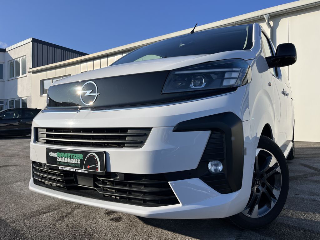 Opel Zafira 2024