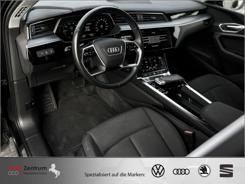 Audi e-tron 2023