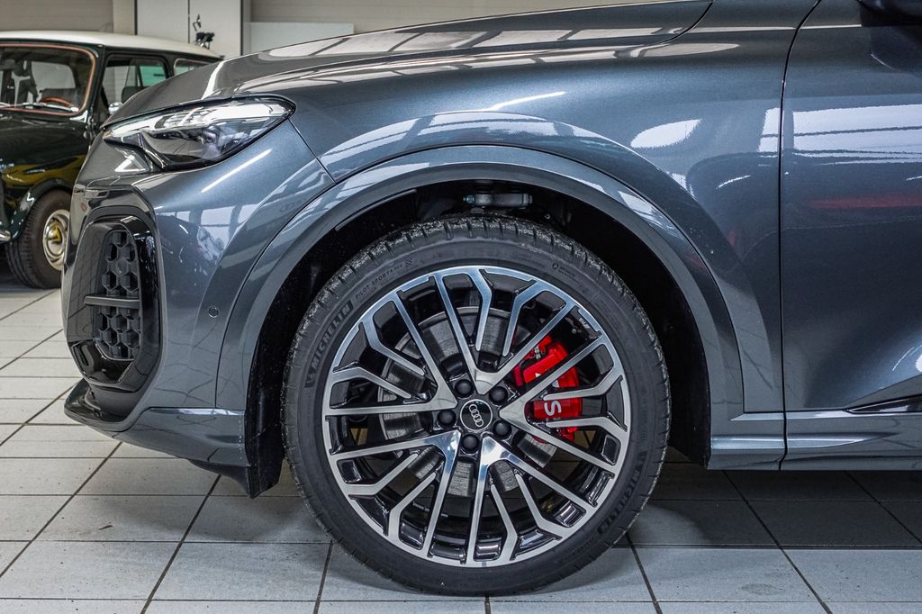 Audi SQ5 2025