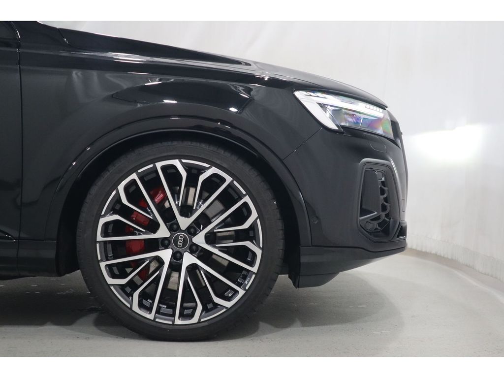 Audi SQ7 2025