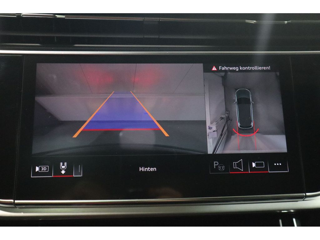 Audi SQ7 2025