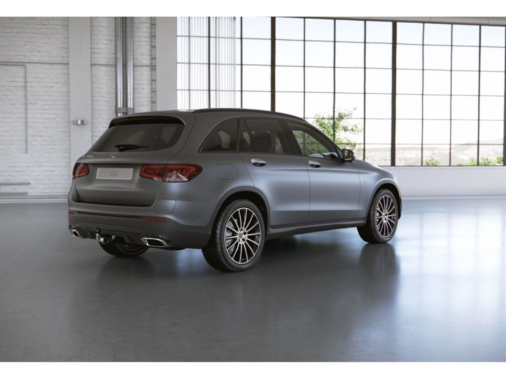 Mercedes-Benz GLC 300 2021