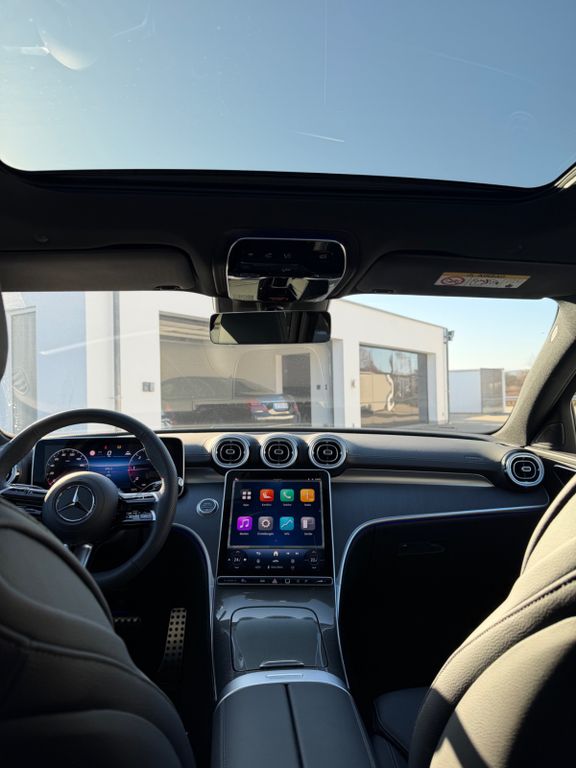 Mercedes-Benz C 220 2025