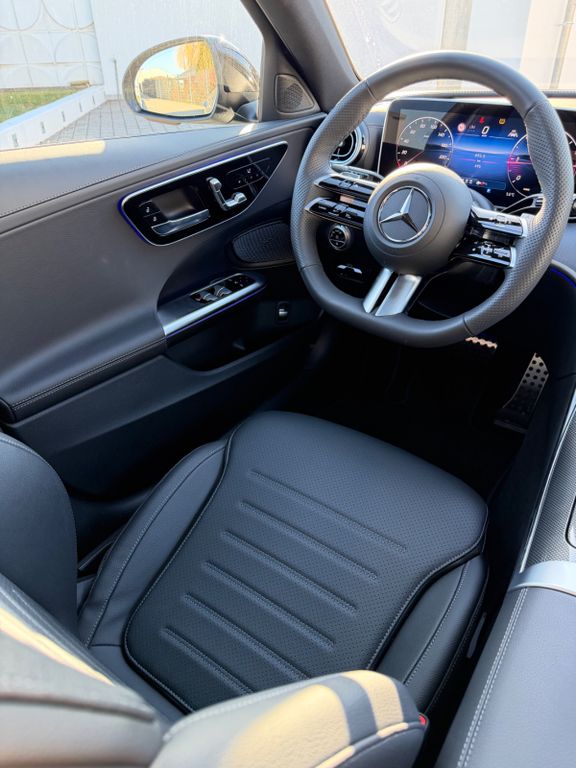 Mercedes-Benz C 220 2025