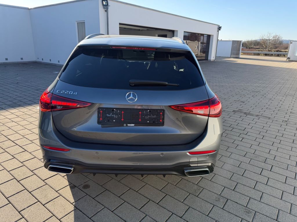 Mercedes-Benz C 220 2025
