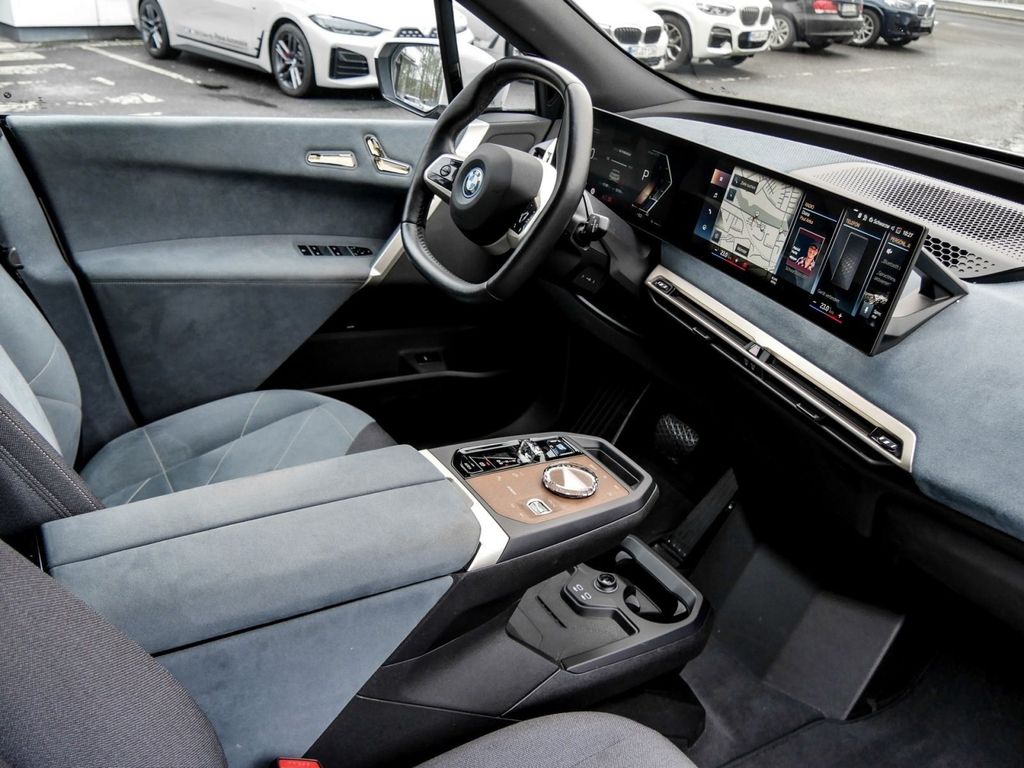 BMW iX 2022