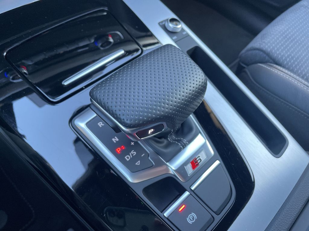 Audi SQ5 2023