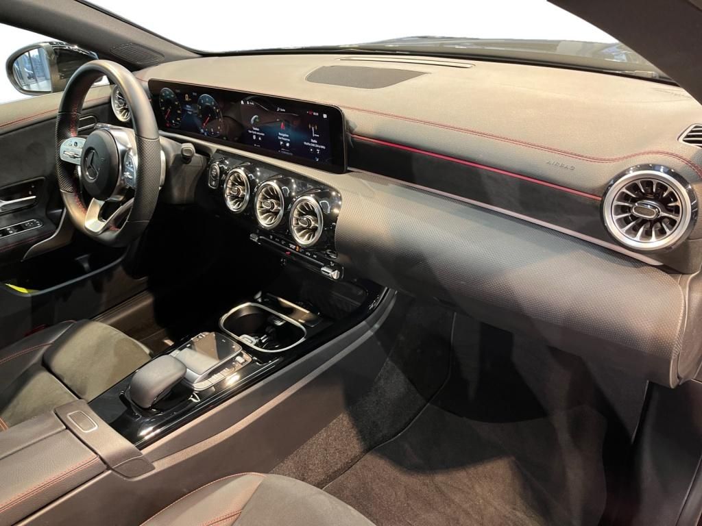 Mercedes-Benz CLA 200 2022