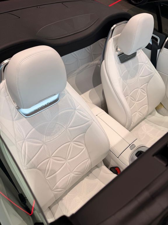 Mercedes-Benz SLR 2025