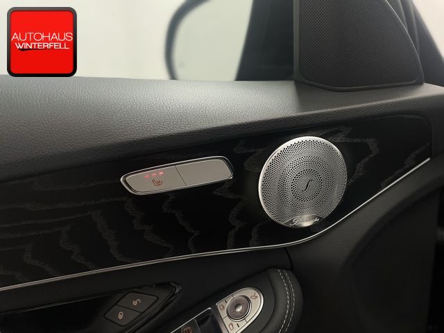 Mercedes-Benz C 300 2021