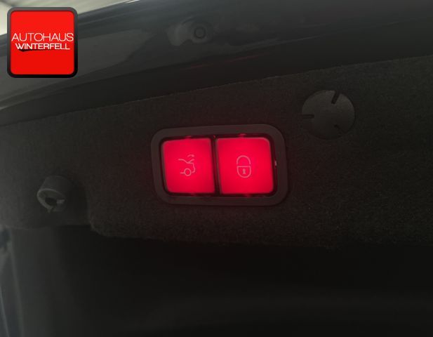 Mercedes-Benz C 300 2021