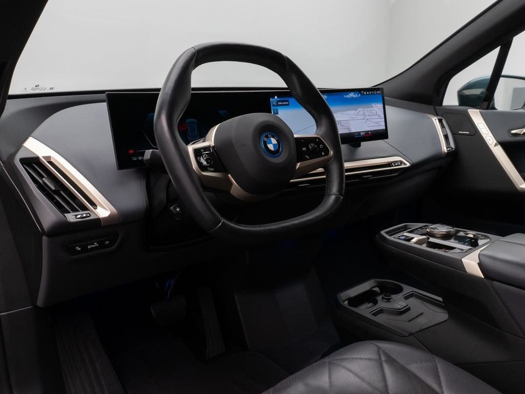 BMW iX 2023