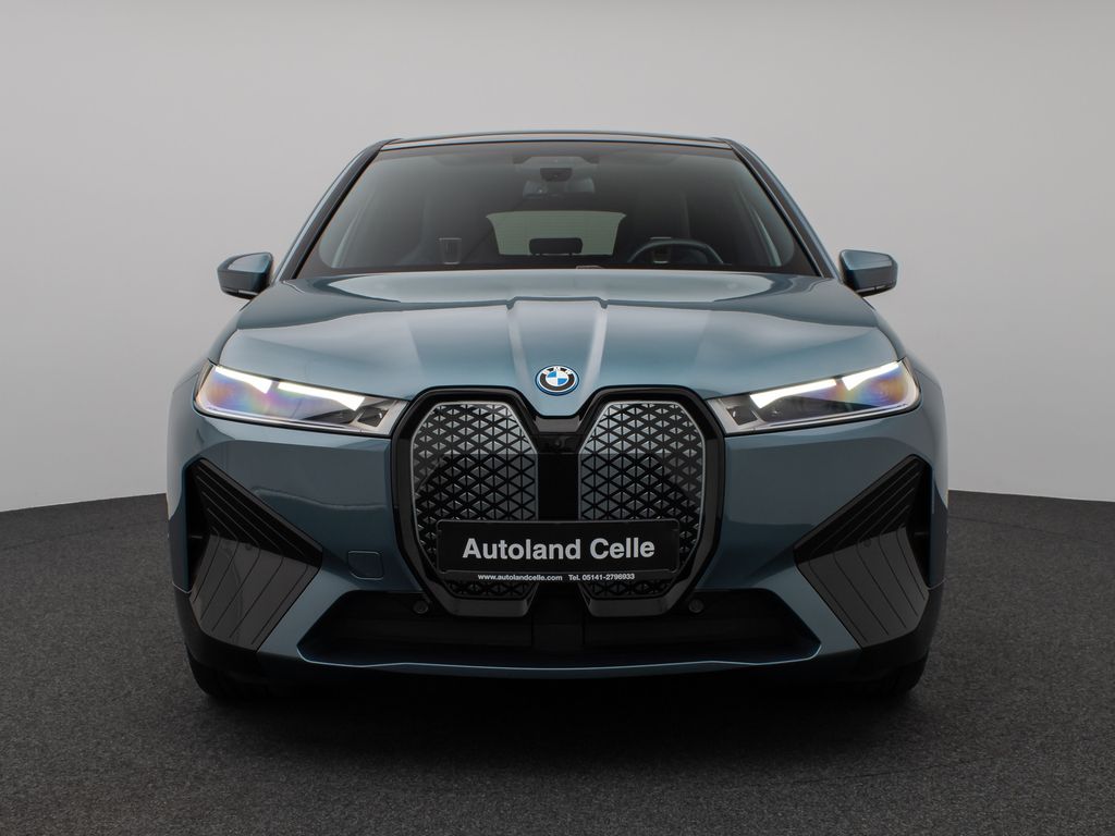 BMW iX 2023
