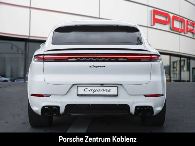Porsche Cayenne 2025