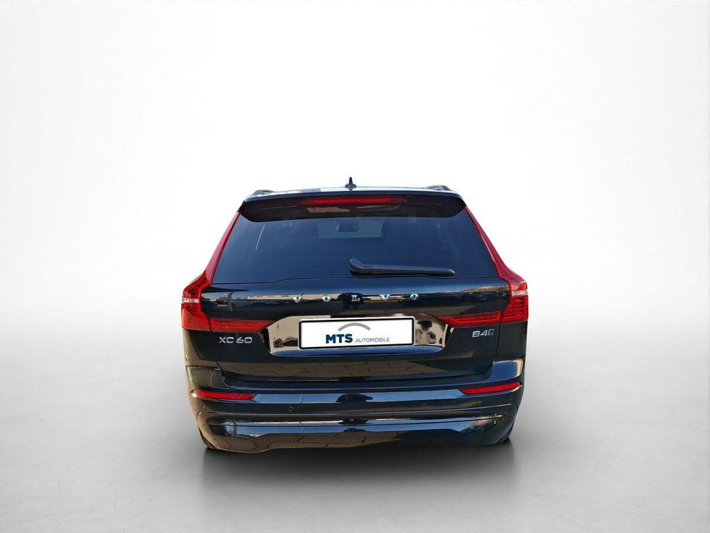 Volvo XC60 2022