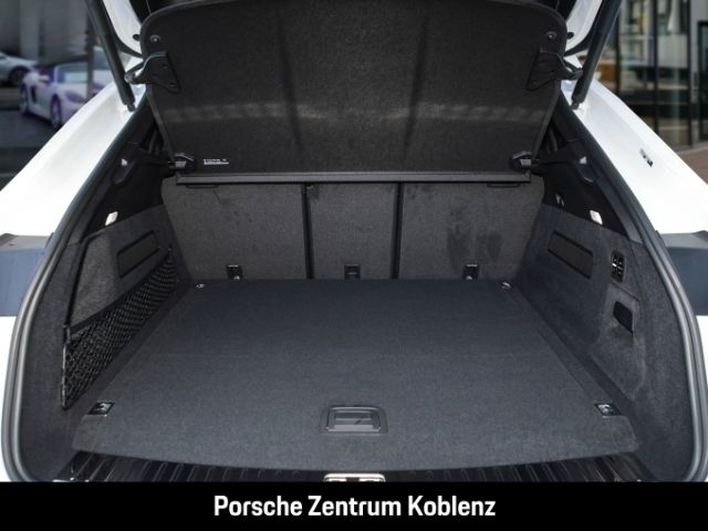 Porsche Cayenne 2025