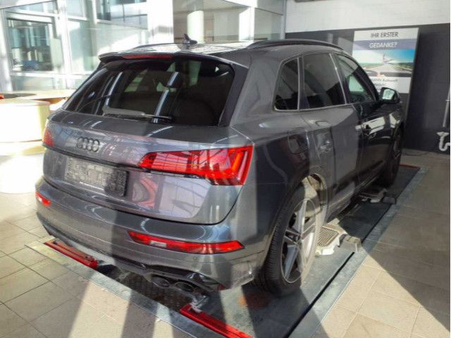 Audi SQ5 2022