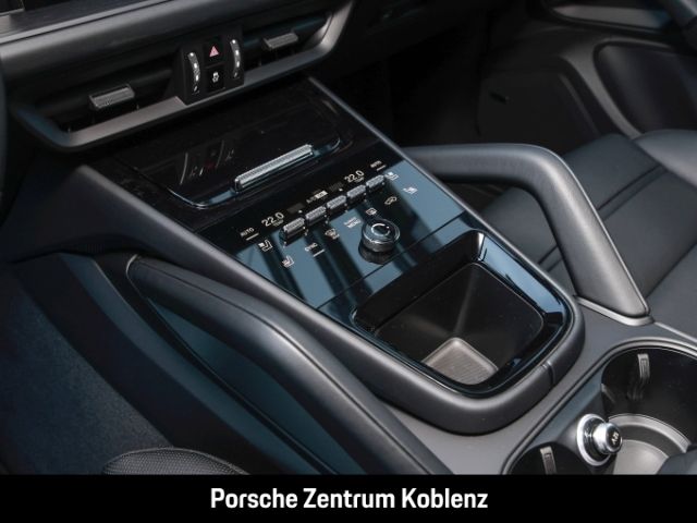 Porsche Cayenne 2025