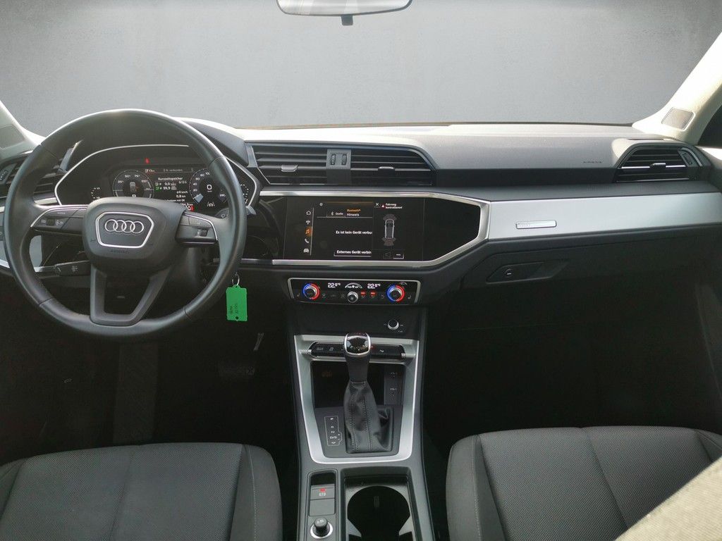 Audi Q3 2021
