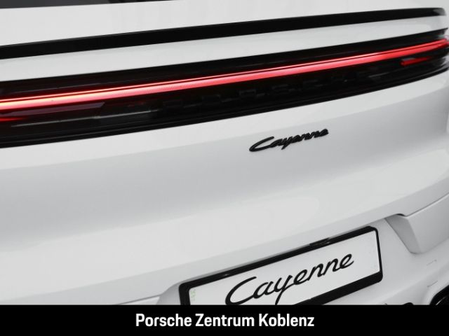 Porsche Cayenne 2025