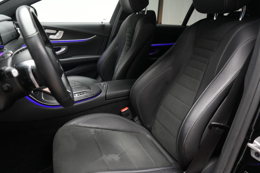 Mercedes-Benz E 300 2022