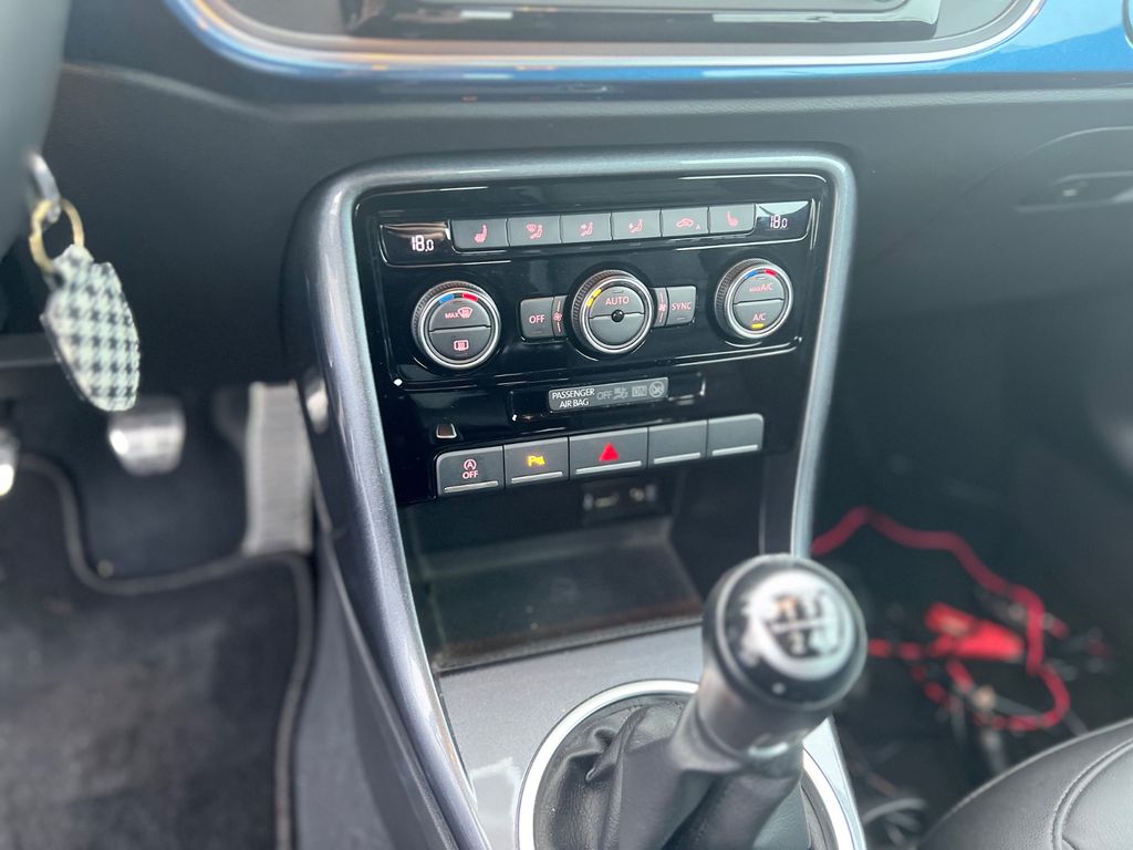 Volkswagen Beetle 2018