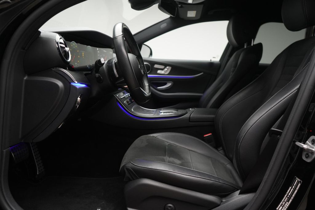 Mercedes-Benz E 300 2022