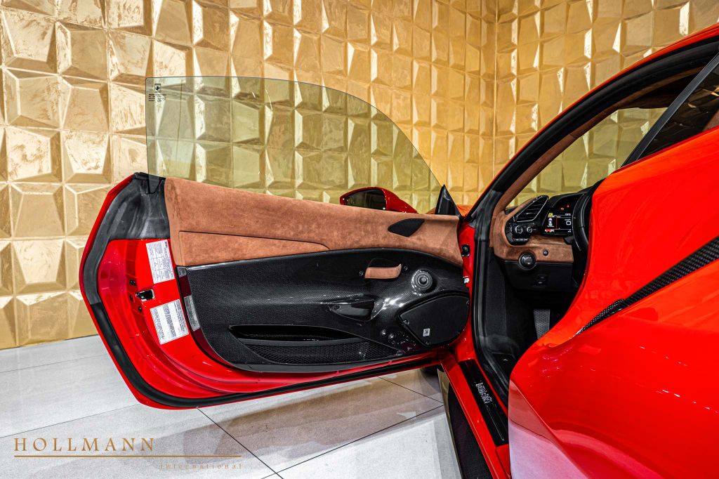 Ferrari 488 Pista 2020