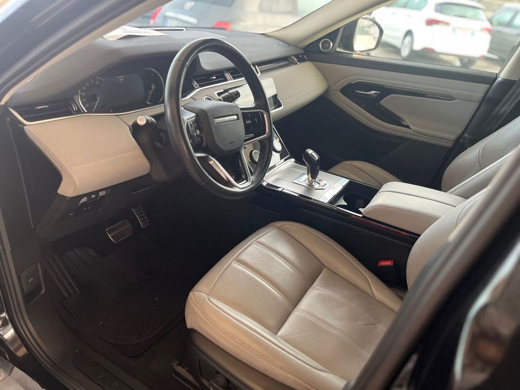 Land Rover Range Rover Evoque 2022